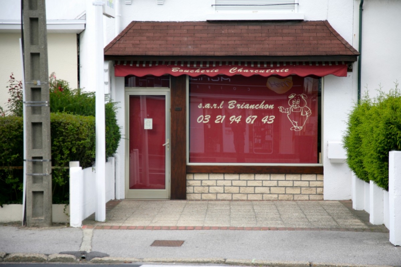 vitrine-ST RAPHAEL-min_france_frankreich_commerce_frankrijk_francia_delicatessen_butchery_charcuterie-424328